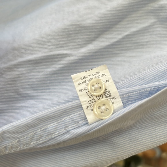 🤍 Balmain Paris Shirt - Picture 7 of 10